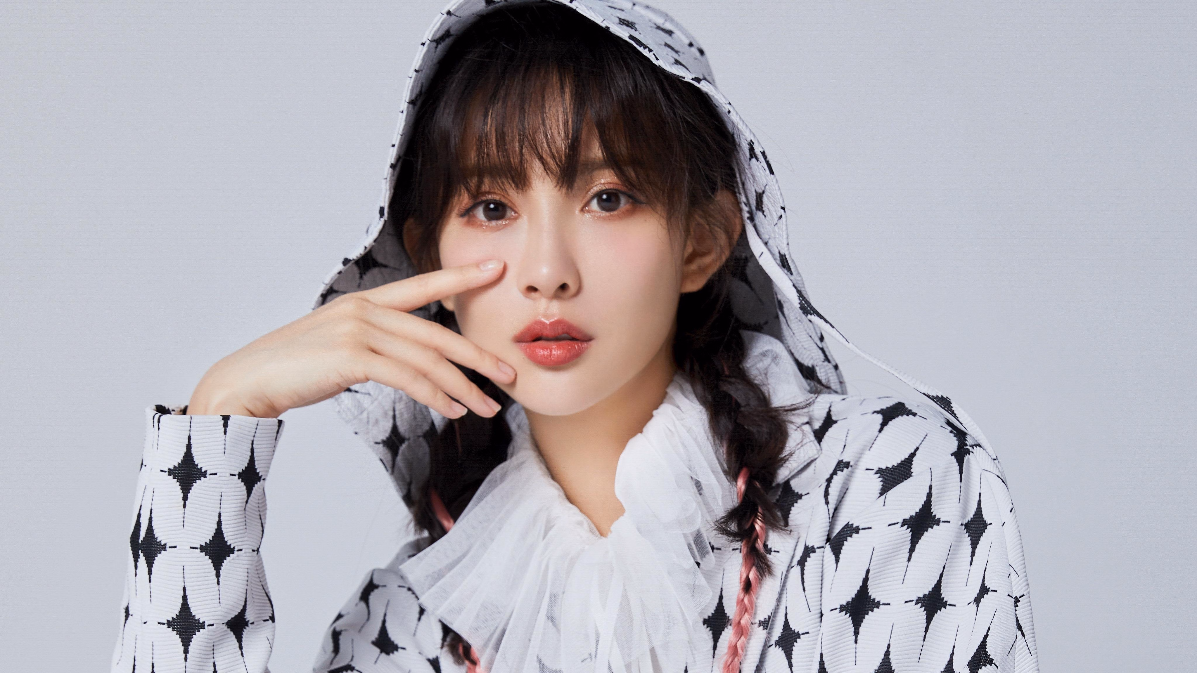 雷恩对阵苏格兰一役，德里赫特用防守教科书重新定义中卫典范