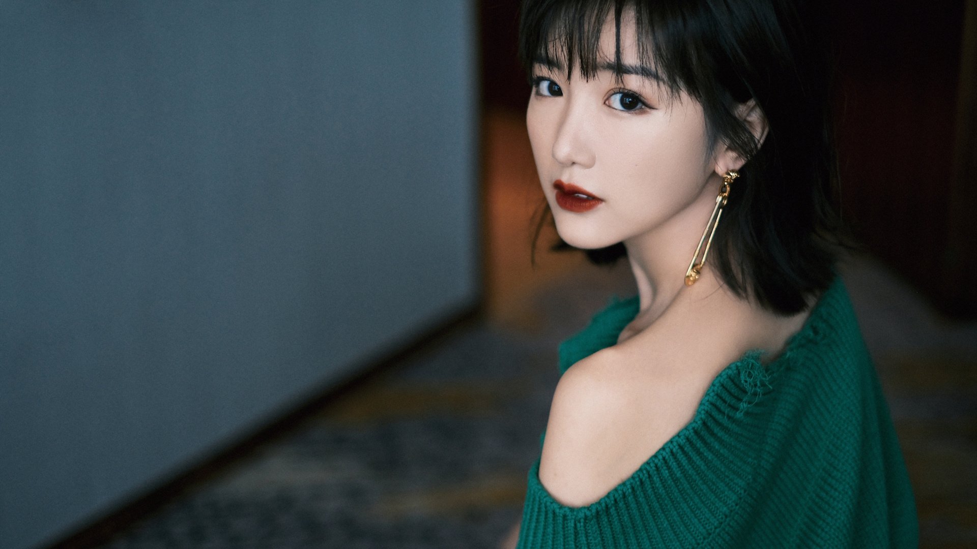 当绿衫军的叹息响起,英格拉姆以刀锋雕刻国王的胜利