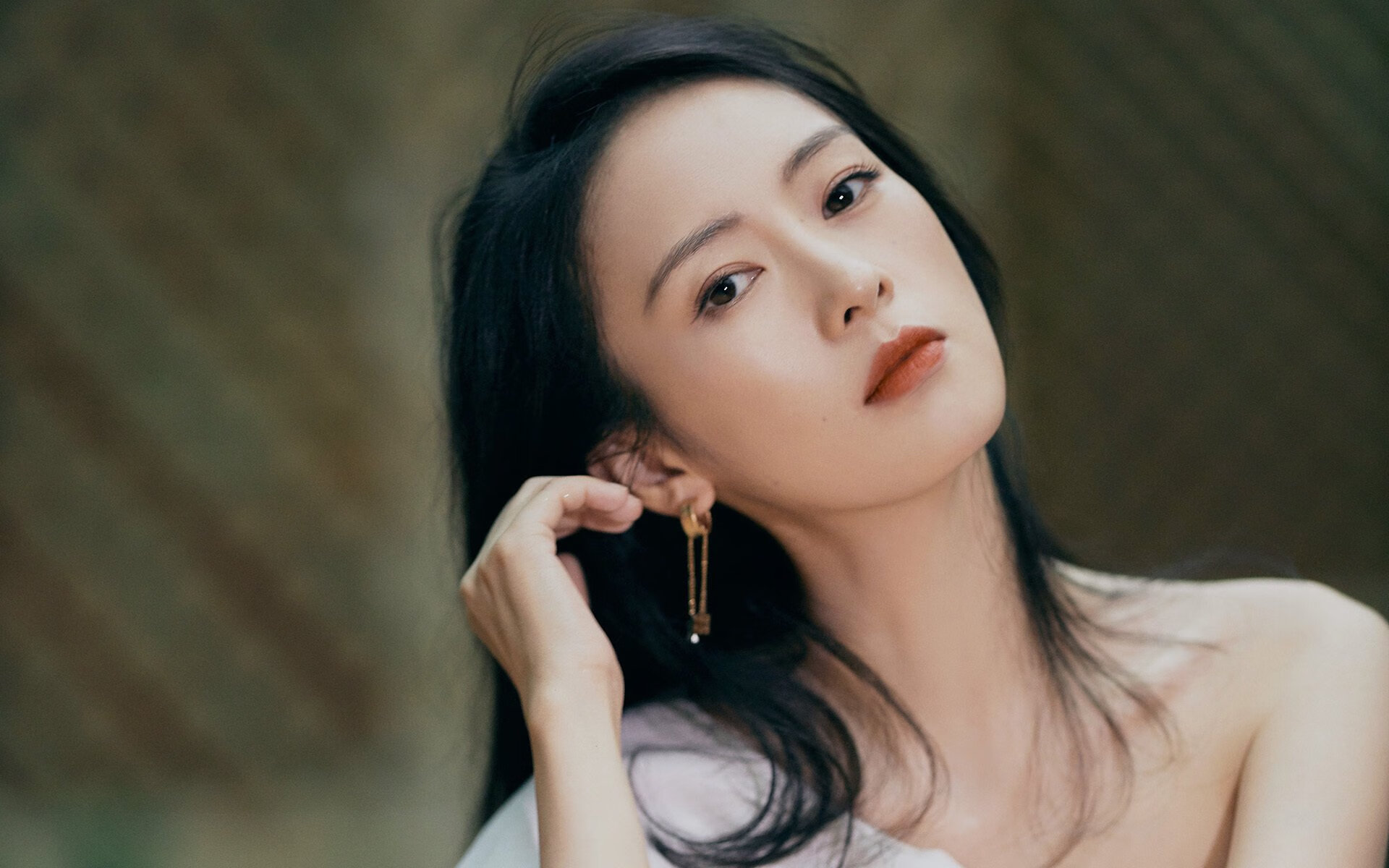 封神之战,当伦纳德在历史性拐点接管比赛,太阳如何在灰熊的钢铁森林中杀出血路